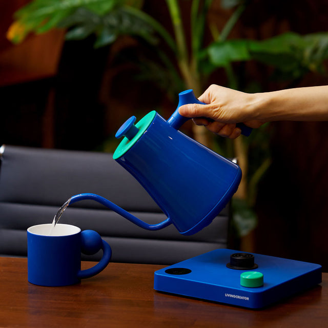 BESPOKE GENIE : Electric pour-over kettle